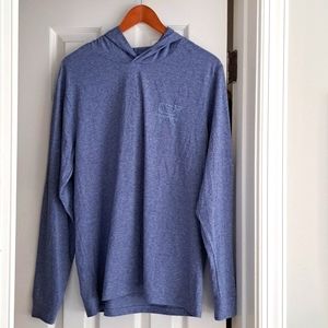 Vineyard Vines hooded long sleeve shirt